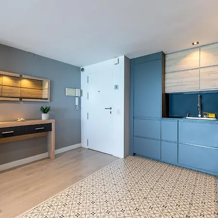 797holiday Rentals- Piso Contemporaneo Frente Al Mar Apartmán Torremolinos